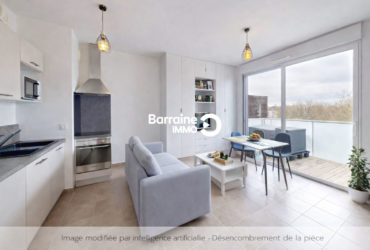 A VENDRE- T2 de 39 m² – CENTRE VILLE- DERNIER ETAGE- balcon