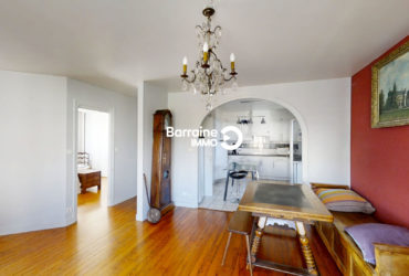 Crozon centre , Appartement lumineux avec prestations confortables