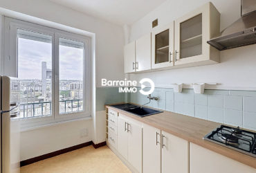 A LOUER BREST CENTRE SIAM APPARTEMENT T3 57.57M² PLEIN CENTRE BEAUCOUP DE CACHET