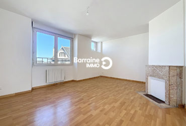LOCATION d&rsquo;un appartement de 3 pièces (65 m²) à LORIENT