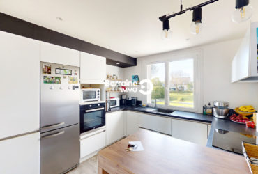 EXCLUSIVITE A VENDRE PLOUGASTEL DAOULAS APPARTEMENT T3 69.12M² CAVE PARKING