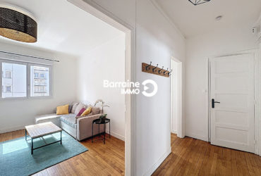 A  LOUER  BREST  SIAM APPARTEMENT T3 MEUBLE