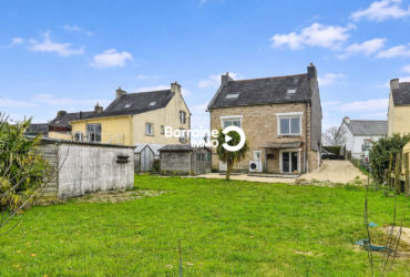 BARRAINE IMMO – BAUD – MAISON DE VILLE EN PIERRES NON MITOYENNE  SUR TERRAIN de 650m²