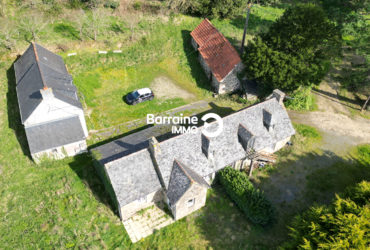 INVESTISSEMENT À FORT POTENTIEL ? ENSEMBLE IMMOBILIER ? PLOUGONVEN (BOHAST)