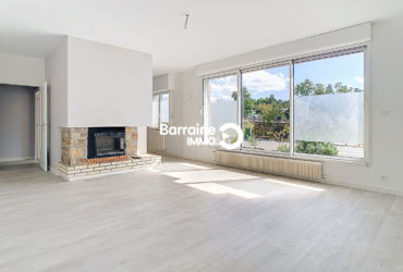 LOCATION MAISON TELGRUC-SUR-MER 201 m2
