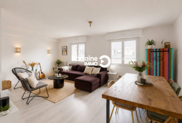LORIENT HYPERCENTRE – APPARTEMENT T6 de 116m² AVEC ACCES COUR COMMUNE FERMEE POUR STATIONNEMENT