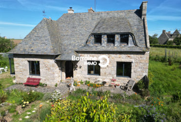 Maison Néo-Bretonne d&rsquo;Exception à Saint Pol de Léon – 9 pièces, 5 chambres, grand terrain