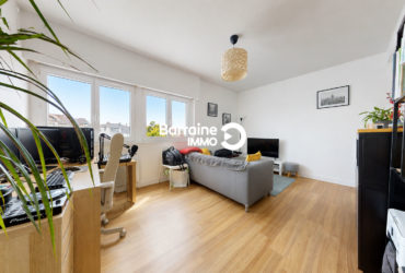 A VENDRE BREST CENTRE HARTELOIRE IMMEUBLE 20APPARTEMENTS 478.53m2 HABITABLE