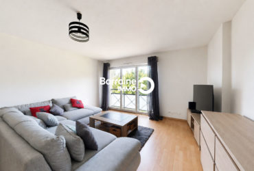 LORIENT KERFICHANT – APPARTEMENT T2 de 53m² BIEN EXPOSE AVEC VUE SUR PARC