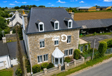 Maison à vendre à Plouenan – 11 pièces, 225.50 m², à rénover