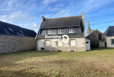Maison Plougoulm 9 pièce(s) 150 m2-Dépendance-Garage