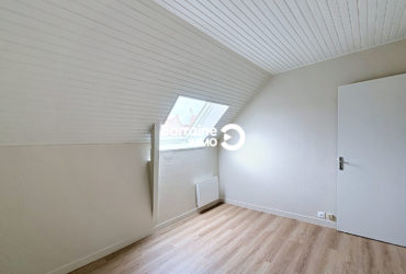 LOCATION LANNILIS APPARTEMENT T3 55M²  DERNIER ETAGE