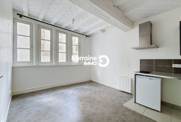 MORLAIX : appartement F2 (28 m²) à louer