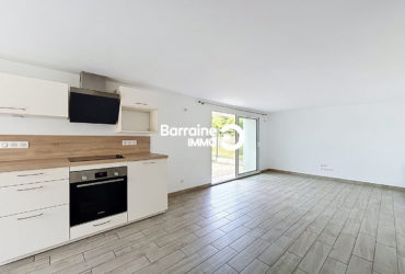 LOCATION APPARTEMENT EN-REZ-DE JARDIN CROZON 58,88 M2