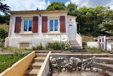 A VENDRE – MAISON DE  24M² –  200M DE LA PLAGE DU MINOU – DOUBLE GARAGE