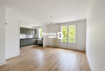 Appartement 3 pièces à louer à Morlaix, dernier étage avec vue dégagée
