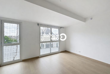 LOCATION BREST PLACE DE STRASBOURG STUDIO 28 M2 – PLACE DE PARKING