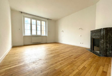 T5 DUPLEX – RUE JULES MICHELET – 109 m²