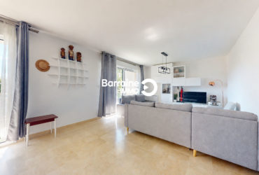 EXCLUSIVITÉ BREST KERINOU – SUPERBE APPARTEMENT – RÉSIDENCE AVEC ASCENSEUR – APPARTEMENT 121M² AVEC BALCON, GARAGE FERMÉ
