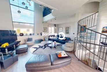 A VENDRE BREST CENTRE-VILLE PROPRIÉTÉ 285,66 M² HABITABLES GARAGE JARDIN CLOS