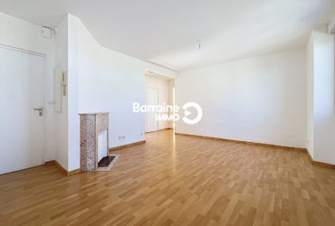 LOCATION d&rsquo;un appartement de 3 pièces (65 m²) à LORIENT