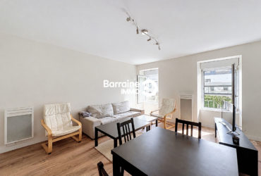 LOCATION BREST CENTRE-VILLE APPARTEMENT T3 MEUBLLE