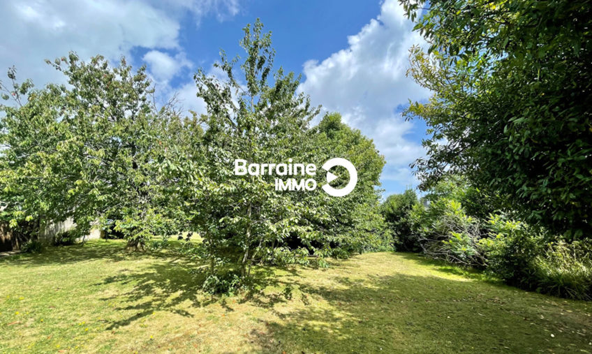 Terrain 765 m² · au Relecq-Kerhuon · 207 500 €