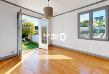 A  LOUER  MAISON  2  CHAMBRES  VIDE  VERANDA  GARAGE  ET  DEPENDANCES