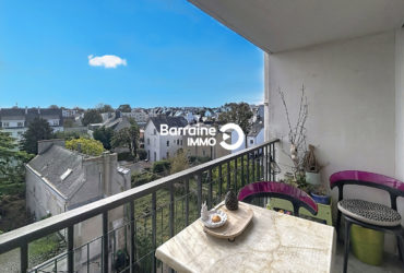 EXCLUSIVITÉ – LORIENT MERVILLE-APPARTEMENT T3 AVEC ASCENSEUR, BALCON PLEIN SUD ET VUE DÉGAGÉE